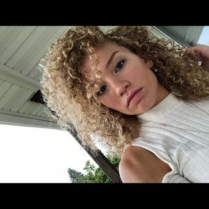 Meet your Posher, Sarah